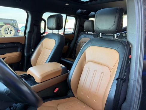 Used 2020 Land Rover Defender 110 X image 13