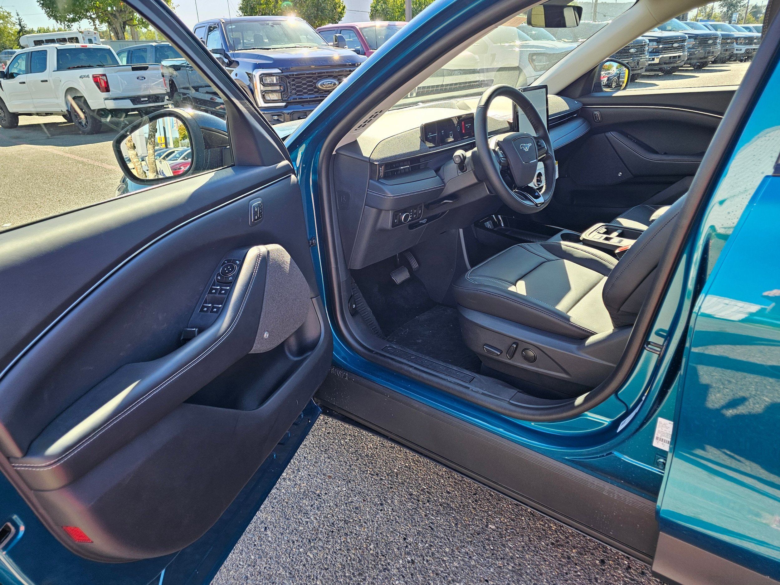 New 2026 Ford Mustang Mach-E Premium AWD/4WD image 15