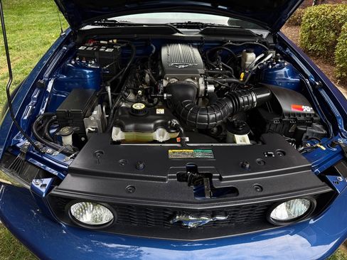 Used 2009 Ford Mustang GT Premium image 61