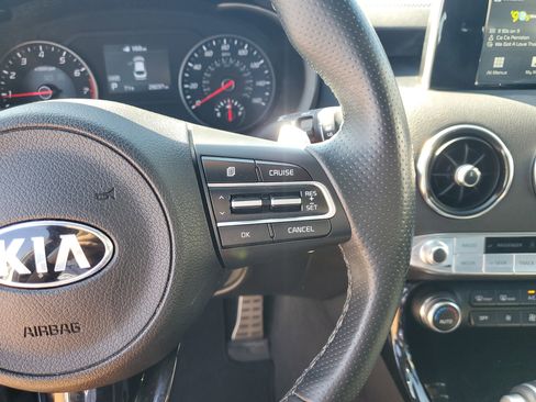 Used 2021 Kia Stinger GT-Line image 19