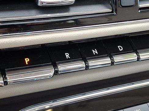 Used 2024 Lincoln Navigator L Reserve AWD/4WD image 15