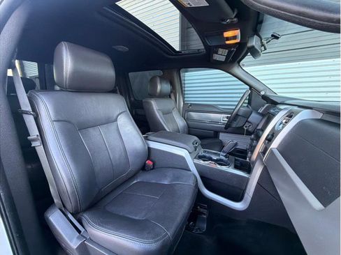 Used 2014 Ford F150 FX4 w/ Equipment Group 402A Luxury image 4