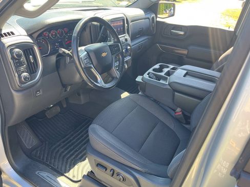 Used 2019 Chevrolet Silverado 1500 LT w/ All-Star Edition AWD/4WD image 8