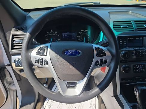 Used 2013 Ford Explorer 4WD w/ Class III Trailer Tow Pkg image 14