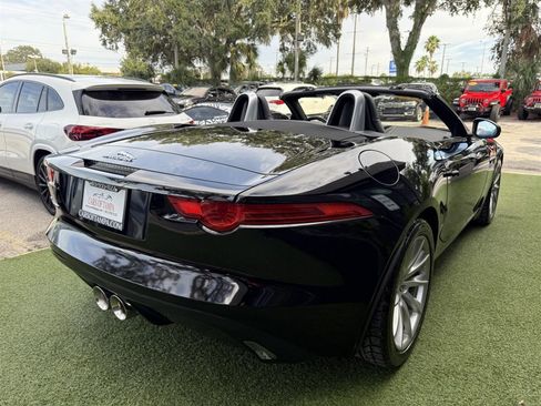 Used 2017 Jaguar F-TYPE Convertible image 6