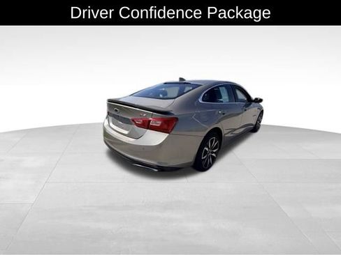 Used 2023 Chevrolet Malibu RS w/ Driver Confidence Package FWD image 5