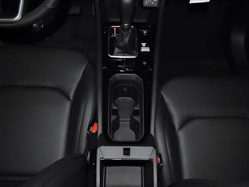 New 2026 Jeep Compass Limited w/ Sun, Sound & Navigation Group AWD/4WD image 19