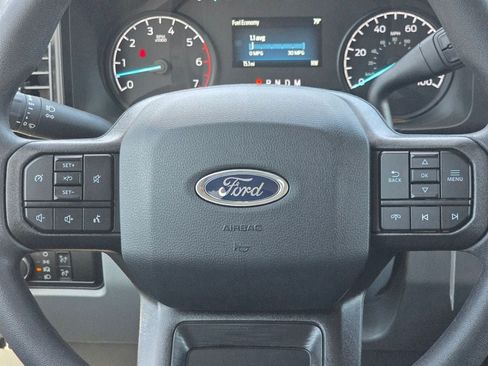 New 2026 Ford F350 XLT w/ FX4 Off-Road Package AWD/4WD image 16