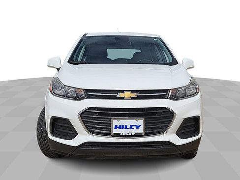 Used 2017 Chevrolet Trax LS w/ LPO, Cargo Package image 3