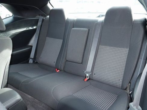 Used 2018 Dodge Challenger R/T Scat Pack image 24