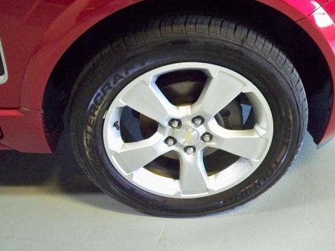 Used 2014 Chevrolet Captiva Sport LTZ image 9