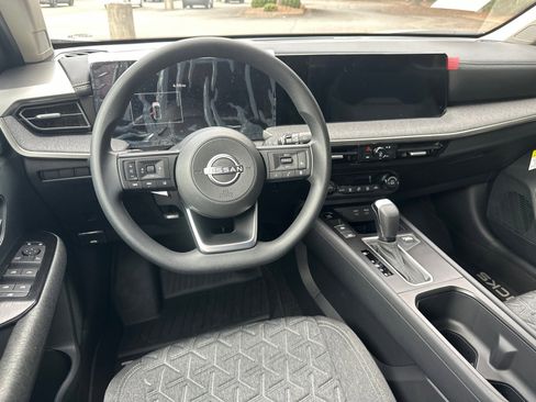 New 2026 Nissan Kicks SV image 22