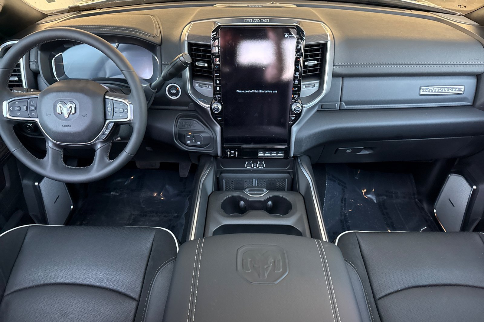 New 2026 RAM 3500 Laramie AWD/4WD image 12