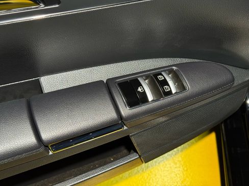 Used 2013 Mercedes-Benz S 550 image 20