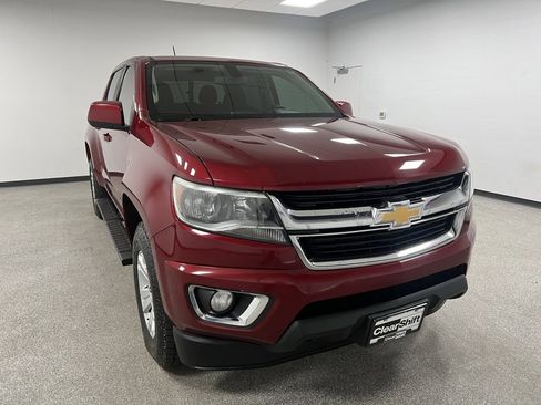Used 2018 Chevrolet Colorado LT w/ LT Convenience Package image 3
