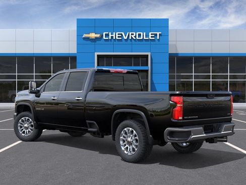 New 2026 Chevrolet Silverado 3500 LTZ w/ LTZ Plus Package AWD/4WD image 3