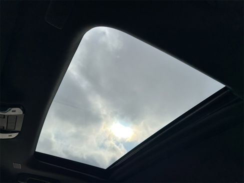 Used 2025 Lexus GX 550 image 19