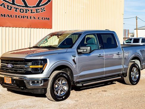 Used 2024 Ford F150 XLT w/ Mobile Office Package image 8
