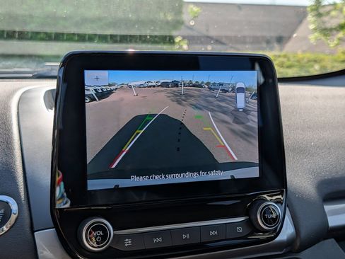 Used 2020 Ford EcoSport SE image 19