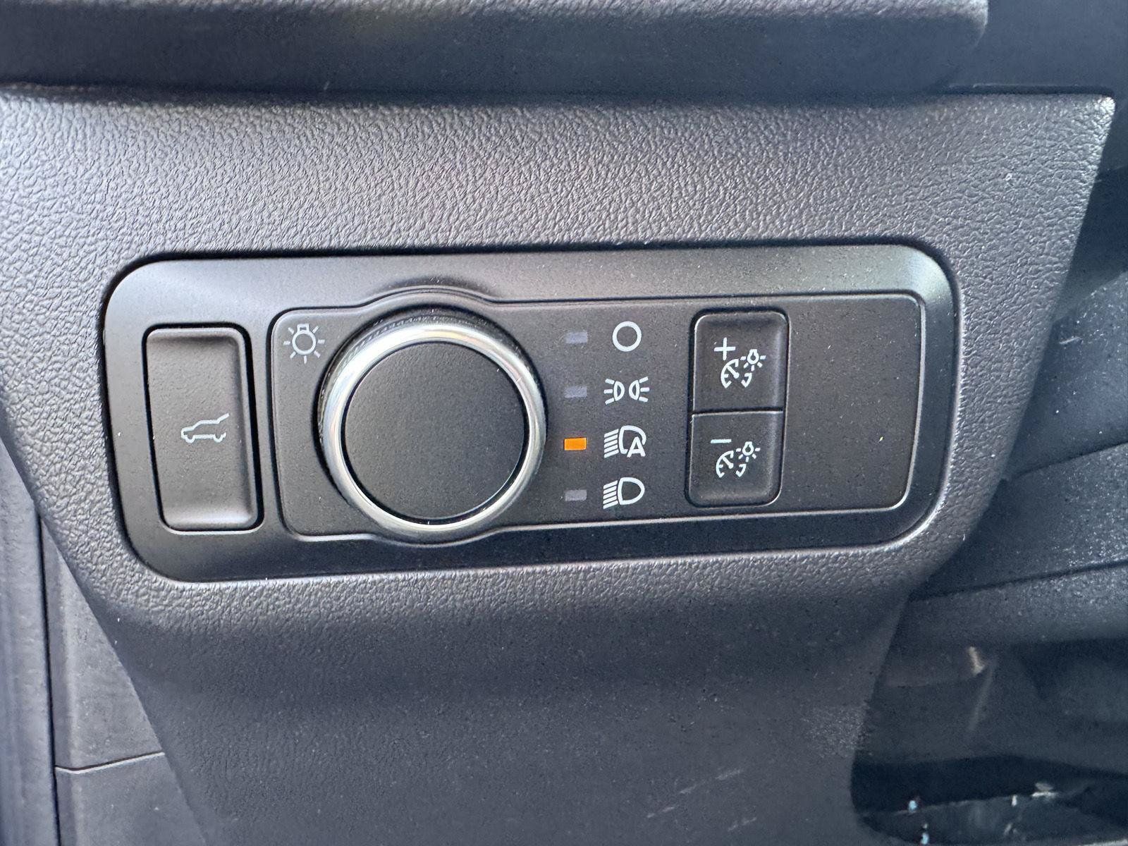 Used 2023 Ford Escape Active AWD/4WD image 14