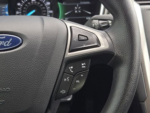 Used 2020 Ford Fusion SE image 24