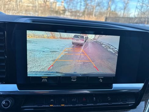 Certified 2022 Chevrolet Silverado 1500 LT Trail Boss w/ Convenience Package II image 28