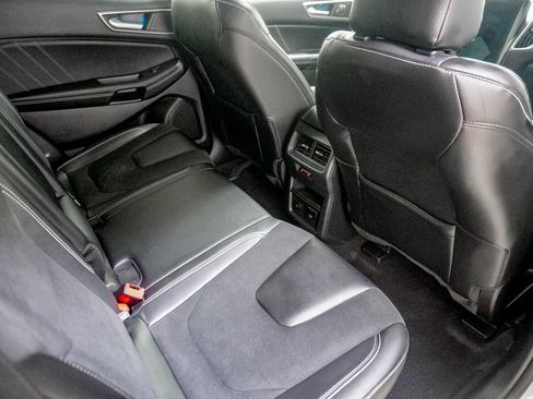 Used 2024 Ford Edge ST w/ Equipment Group 401A AWD/4WD image 35