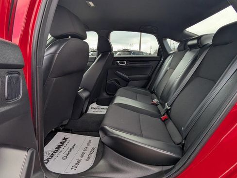 Used 2022 Honda Civic Sport image 8