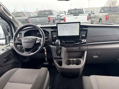 Used 2023 Ford Transit 350 XLT image 20