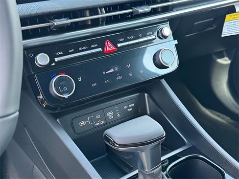 New 2025 Hyundai Tucson XRT image 13