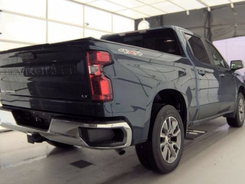 Used 2021 Chevrolet Silverado 1500 LT w/ All Star Edition Plus AWD/4WD image 3