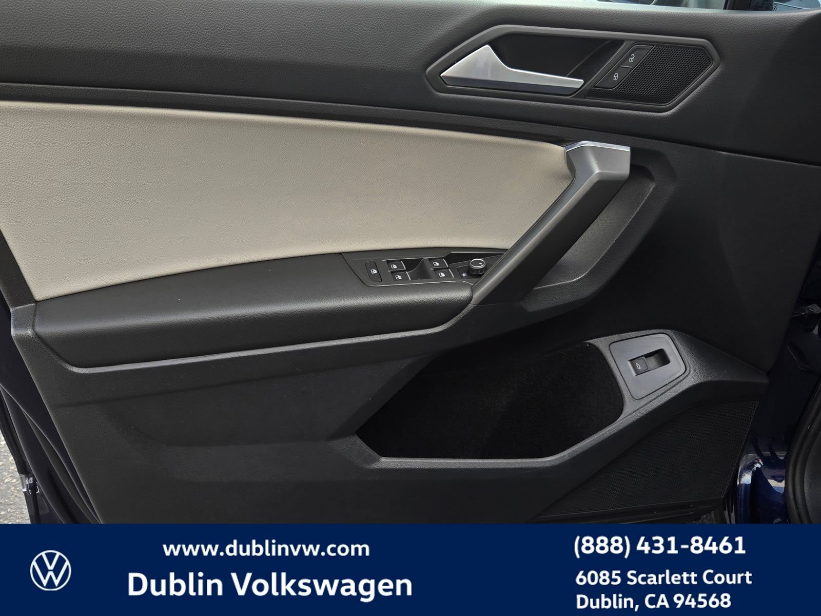 Used 2021 Volkswagen Tiguan SEL AWD/4WD image 10