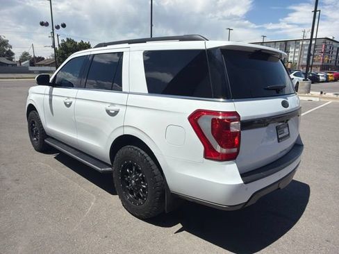 Used 2020 Ford Expedition XLT w/ Equipment Group 202A AWD/4WD image 5