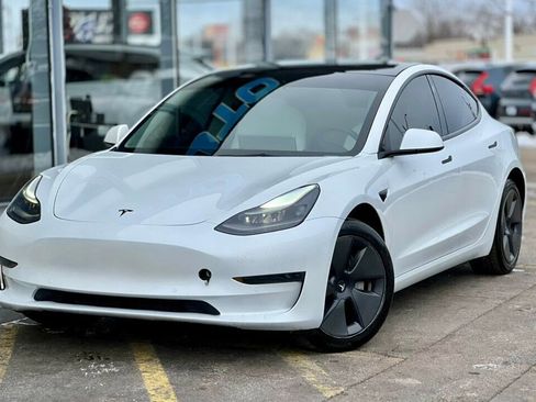 Used 2022 Tesla Model 3 image 31