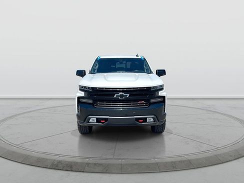 Used 2020 Chevrolet Silverado 1500 LT Trail Boss AWD/4WD image 3