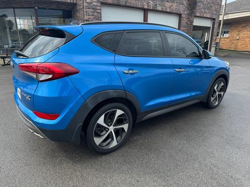 Used 2016 Hyundai Tucson Limited w/ Option Group 03 AWD/4WD image 14