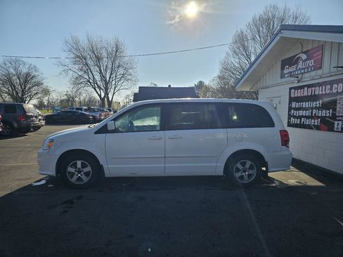 Used 2012 Dodge Grand Caravan SE FWD image 6