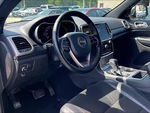 Used 2021 Jeep Grand Cherokee Laredo X AWD/4WD image 14