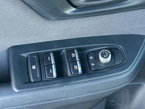 Used 2025 Subaru Forester Premium AWD/4WD image 15