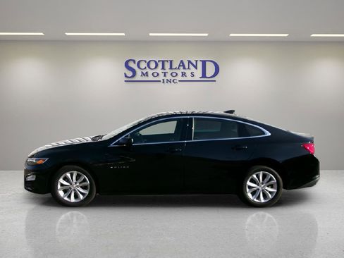 Used 2025 Chevrolet Malibu LT image 1