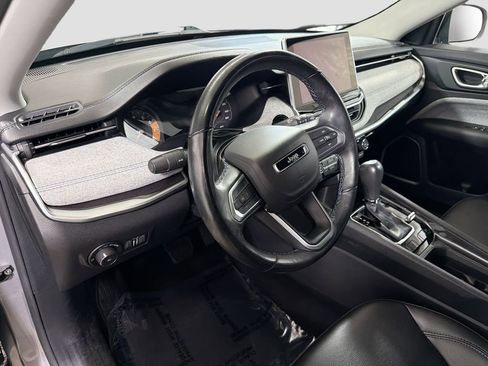 Used 2022 Jeep Compass Latitude w/ Convenience Group AWD/4WD image 12