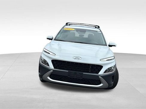 Used 2022 Hyundai Kona Limited AWD/4WD image 2
