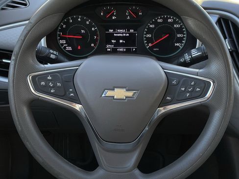 Used 2024 Chevrolet Malibu LT image 12