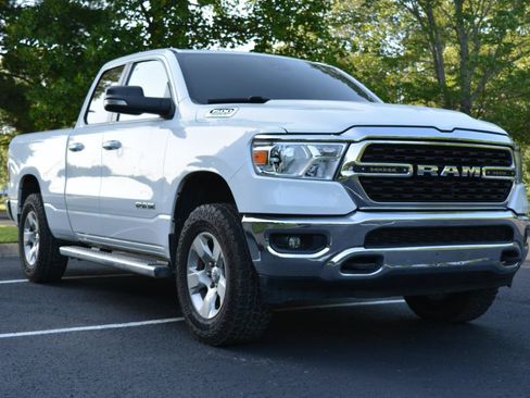 Used 2022 RAM 1500 Big Horn RWD image 3