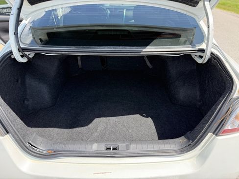 Used 2015 Nissan Altima 2.5 S w/ Power Driver Seat Package FWD image 16