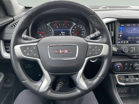 Used 2022 GMC Terrain SLT image 26