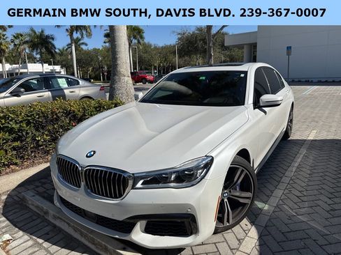 Used 2019 BMW 750i w/ Executive Package image 6