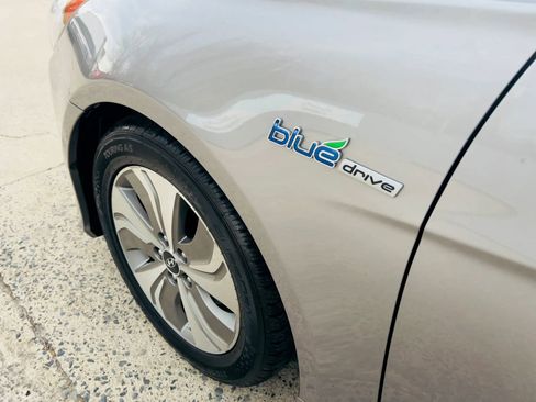 Used 2013 Hyundai Sonata Limited image 9