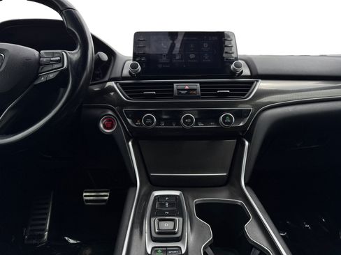 Used 2022 Honda Accord Sport image 11