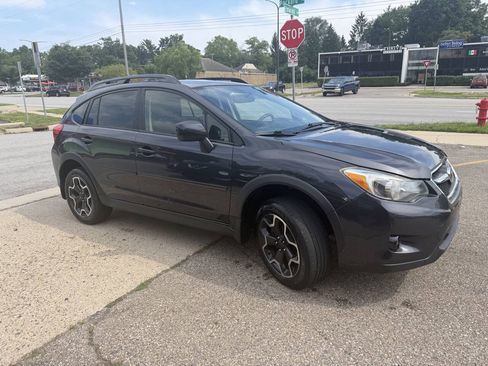 Used 2013 Subaru Crosstrek 2.0i Premium w/ Popular Pkg 2 AWD/4WD image 33